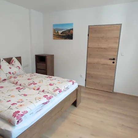 Steiner Apartment