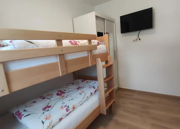 Steiner * Gries (Spittal an der Drau)